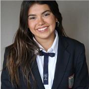 Profesora que dicta clases de todas las materias para niños de básica y de matemáticas a partir de primero medio